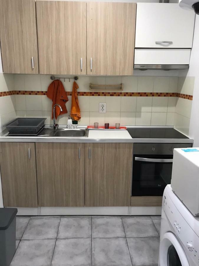Corner House Apartman Trafaria Kültér fotó